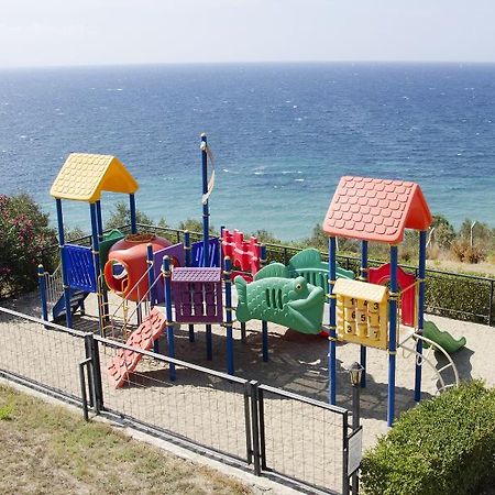Hotel Sealight Family Club Kusadası Exterior foto