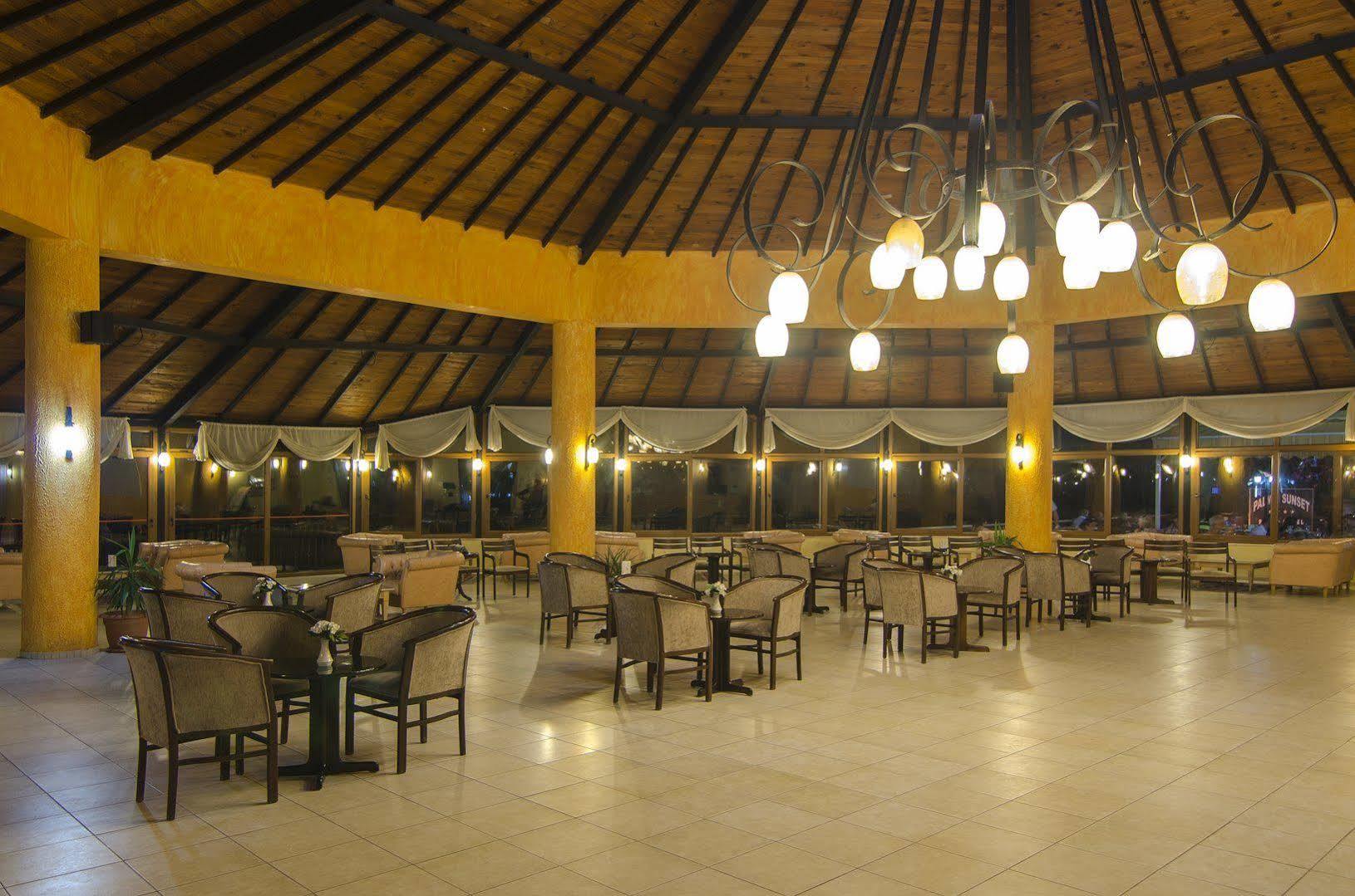 Hotel Sealight Family Club Kusadası Exterior foto